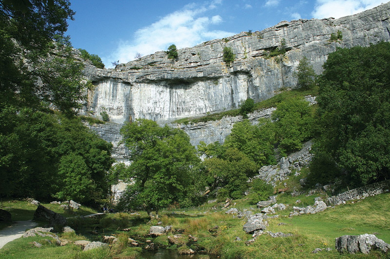 Walking in the Yorkshire Dales: South and West - Route Photos