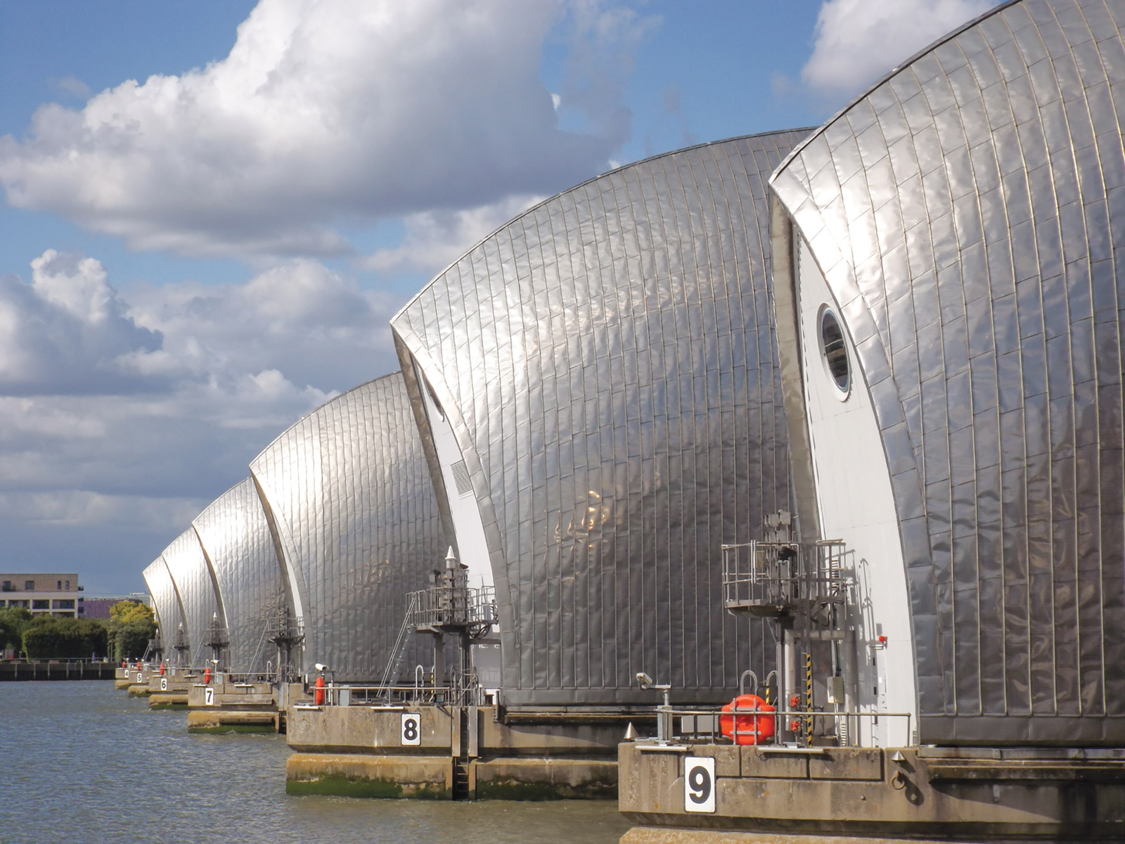 Thames Path National Trail Guide: London to… | Cicerone Press