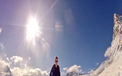 Running To The Refuge De Loriaz