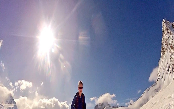 Running To The Refuge De Loriaz