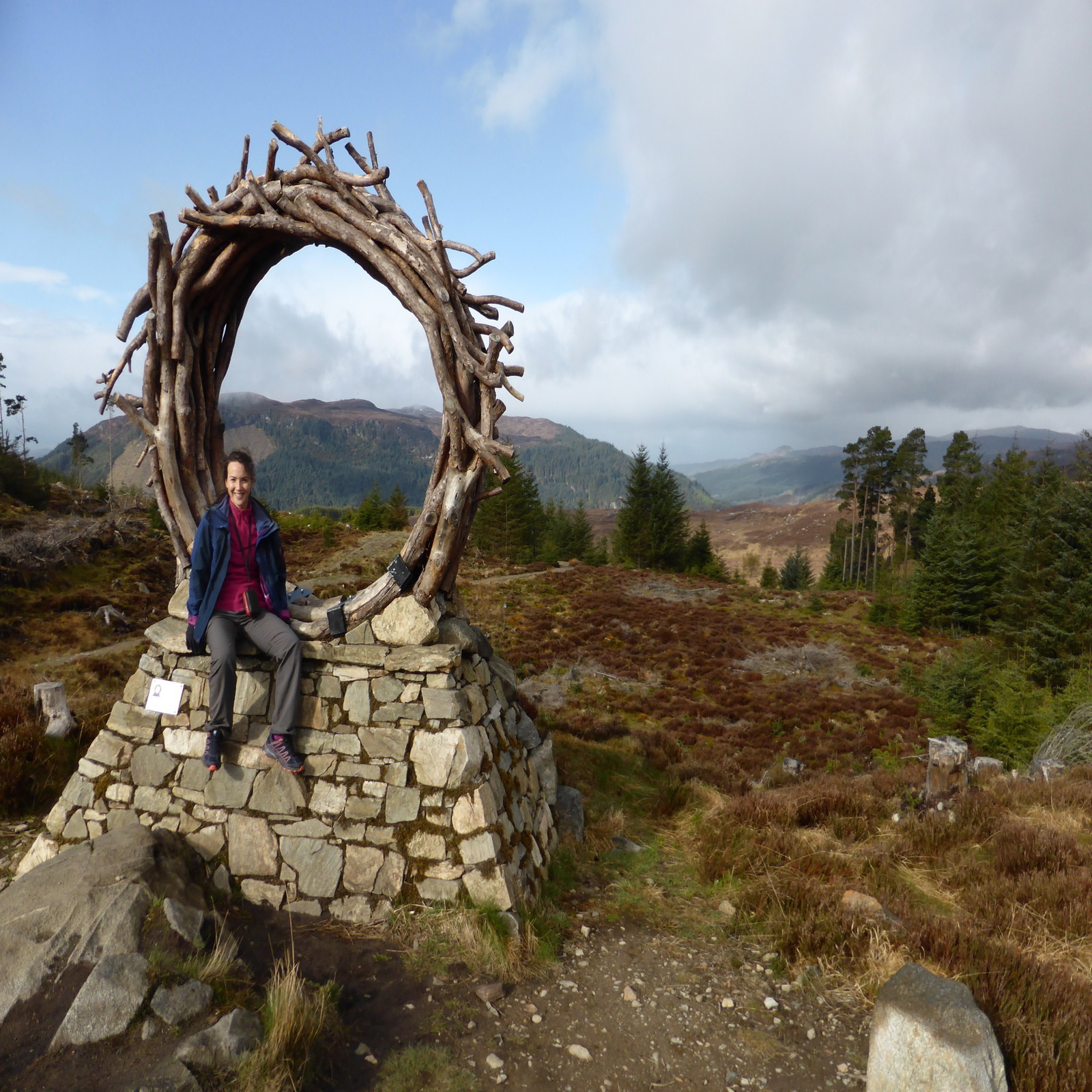 The viewcatcher sculpture on day 3