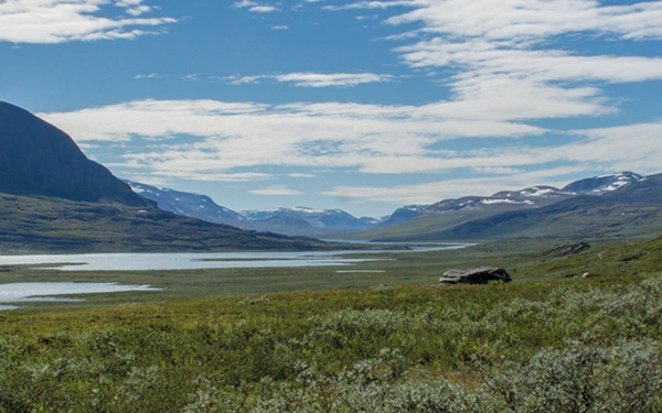 The Kungsleden Trail is renowned for its breathtaking Arctic landscapes