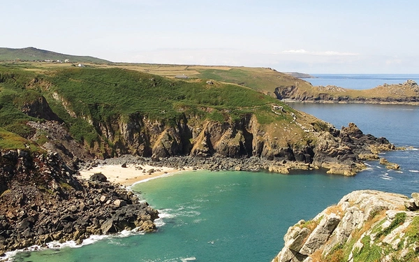 Stunning scenery on the End to End Trail