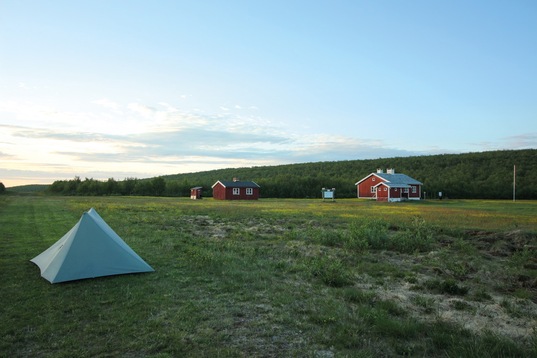 Late evening​​​​​​​ sun at Ravnastua