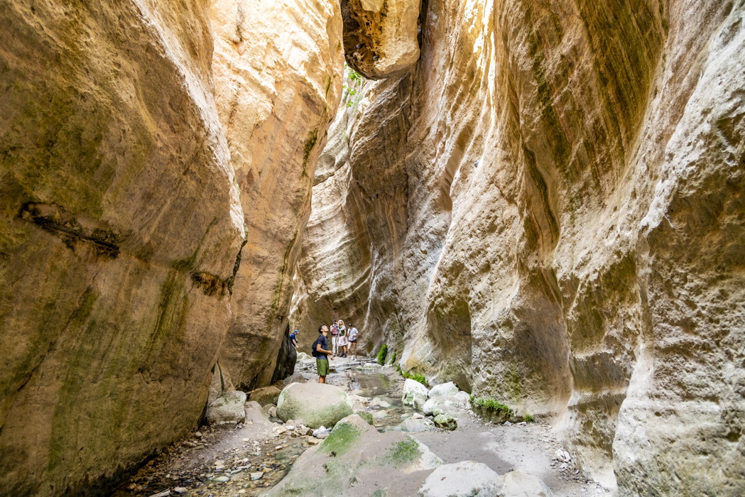 Most people only walk up to the narrowest section of the gorge Walk 4