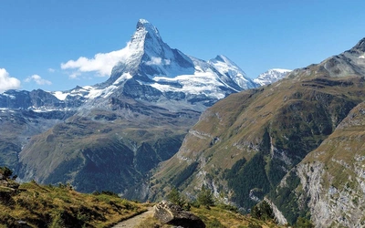 The last part of the Europaweg beginning the gradual descent in to Zermatt