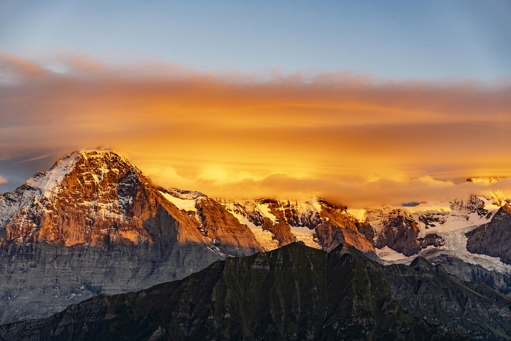 Trekking in the bernese oberland route photo 1275 1185