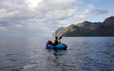 Heading up Mefjorden gazing at mountains rising 600m up from the fjord