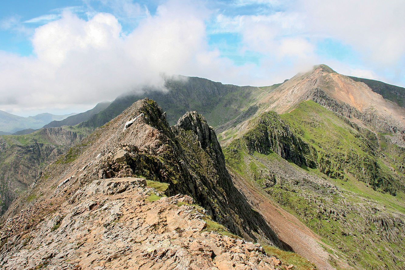 How to walk the Welsh 3000s