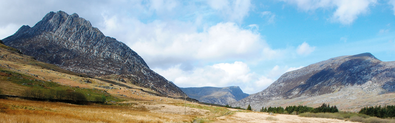 The entrance to Ogwen Valley is dominated by Gallt yr Ogof (Stage 5)