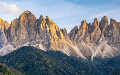 The AV1 and AV2 in the Italian Dolomites see the most visitors