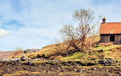 Abandoned cottage Eilean Anabeich