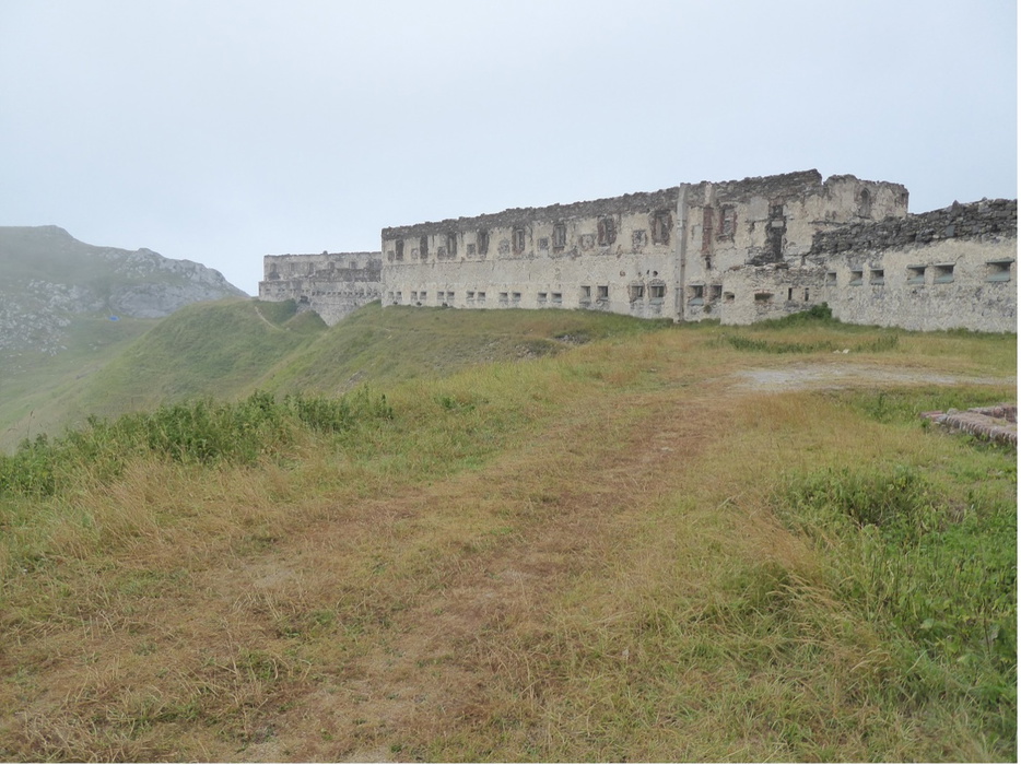Abandoned barracks on the ascent of Cima Beccorosso 2214m day 56