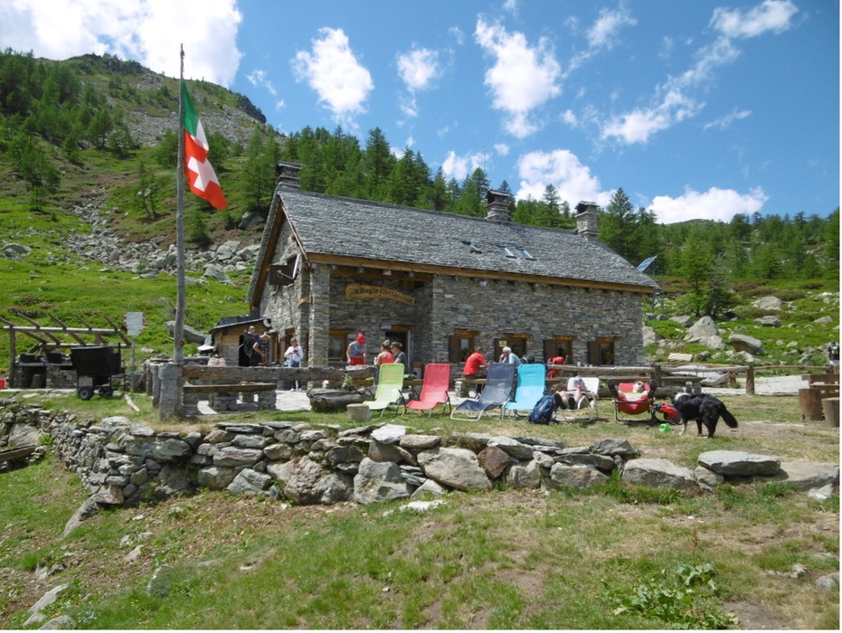 The small friendly Rifugio Gattascosa day 5